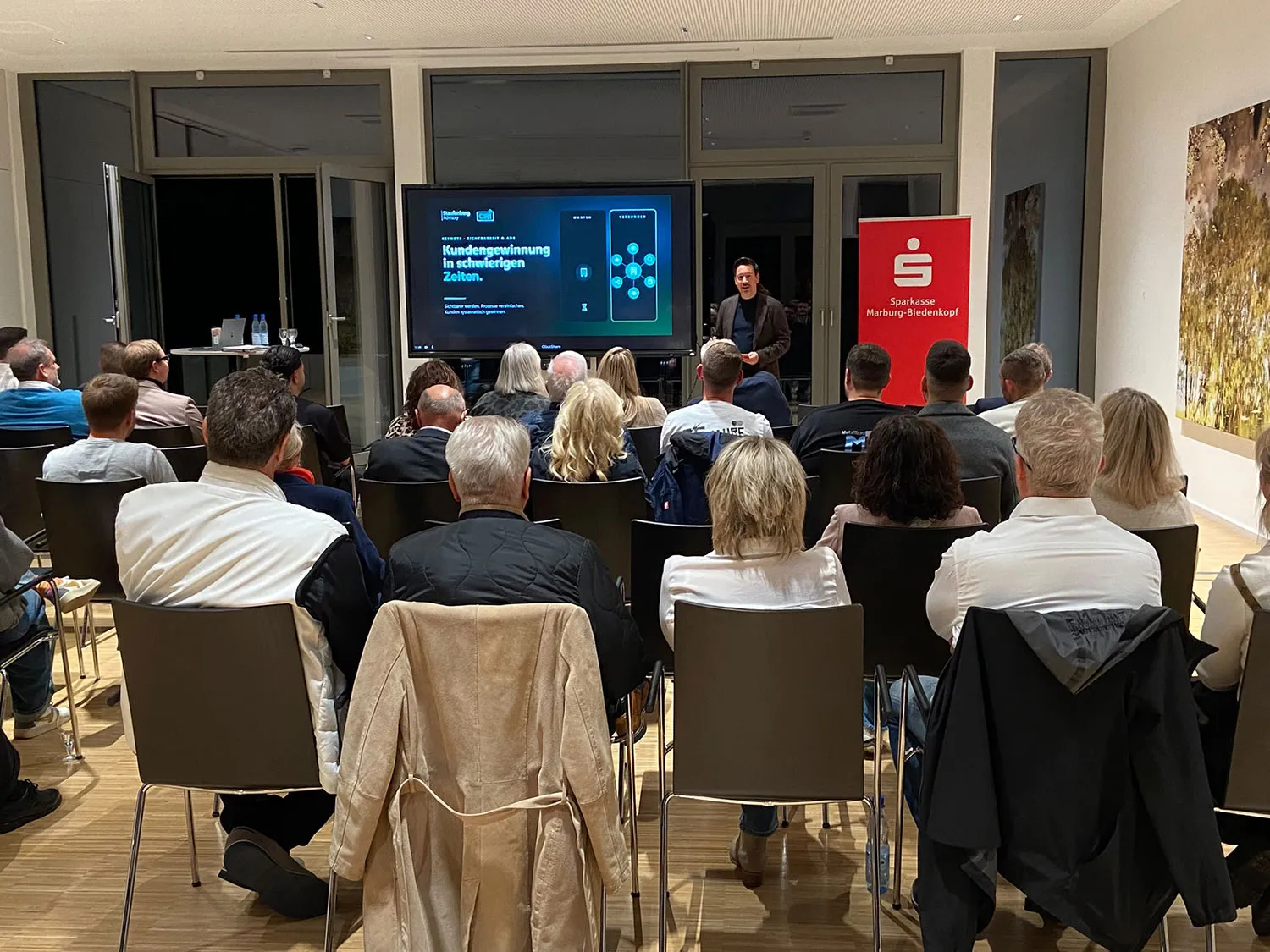 Rückblick auf den Unternehmerabend am 27. Oktober in Stadtallendorf zum Thema "Kundengewinnung in schwierigen Zeiten"